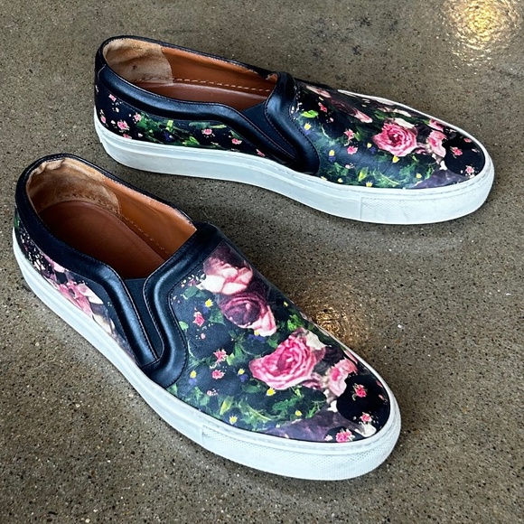 GIVENCHY Black/Pink Floral Print Leather Skate Slip-On Sneakers Size - Picture 4 of 7
